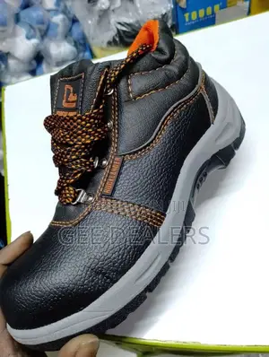Rocklander Steel Toed Heavy Duty Safety Boots