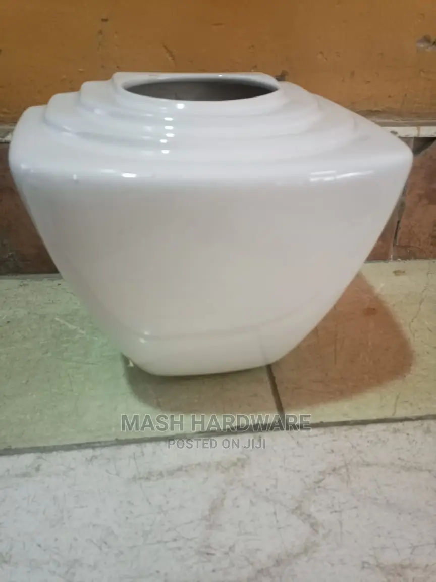 Automatic Ceramic Cistern