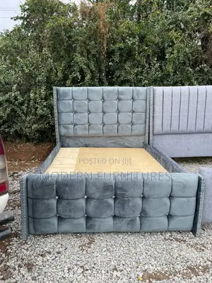 5/6 Fabric Bed