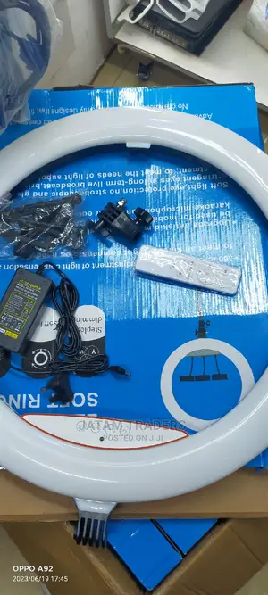 22 Inches Ring Lights With Tripods And Remote Control