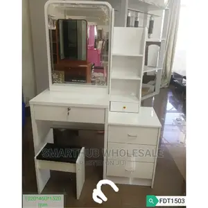 Dressing Table With Sliding Mirror