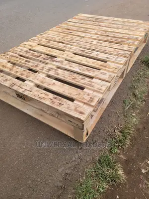 Strong Wooden Pallet Bed - Blazed Pallet Bed