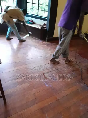 Wooden Tiles Polishing