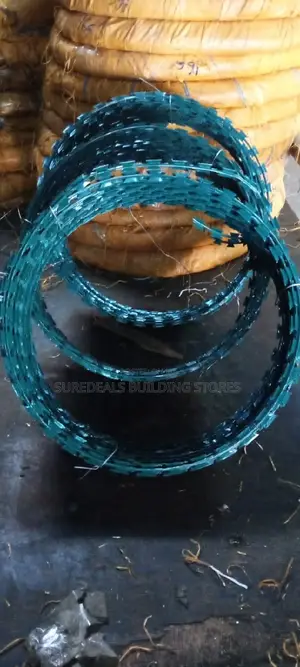 Coated Galvanized Razor Wire 7.5mtrs(450mm)