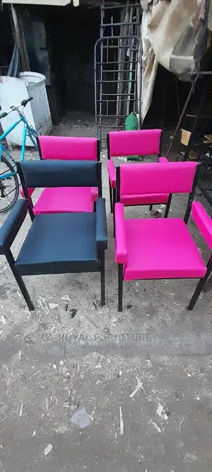 Salon Waiting Seat