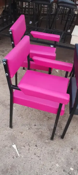 Salon Waiting Seat