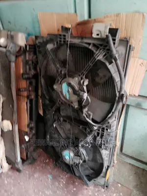 Mistubishi Outlander 2009 Radiator Complete.