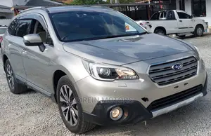 Subaru Outback 2016 Gold
