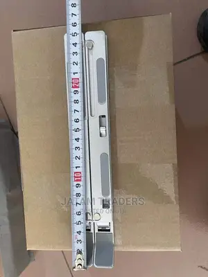 Adjustable Silver Alluminium Laptop Stand