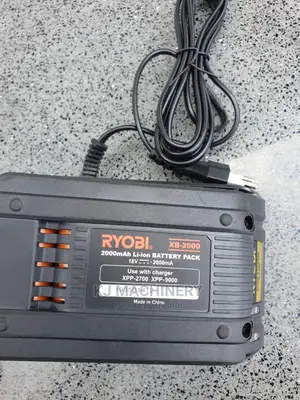 Quick Battery Charger 18V