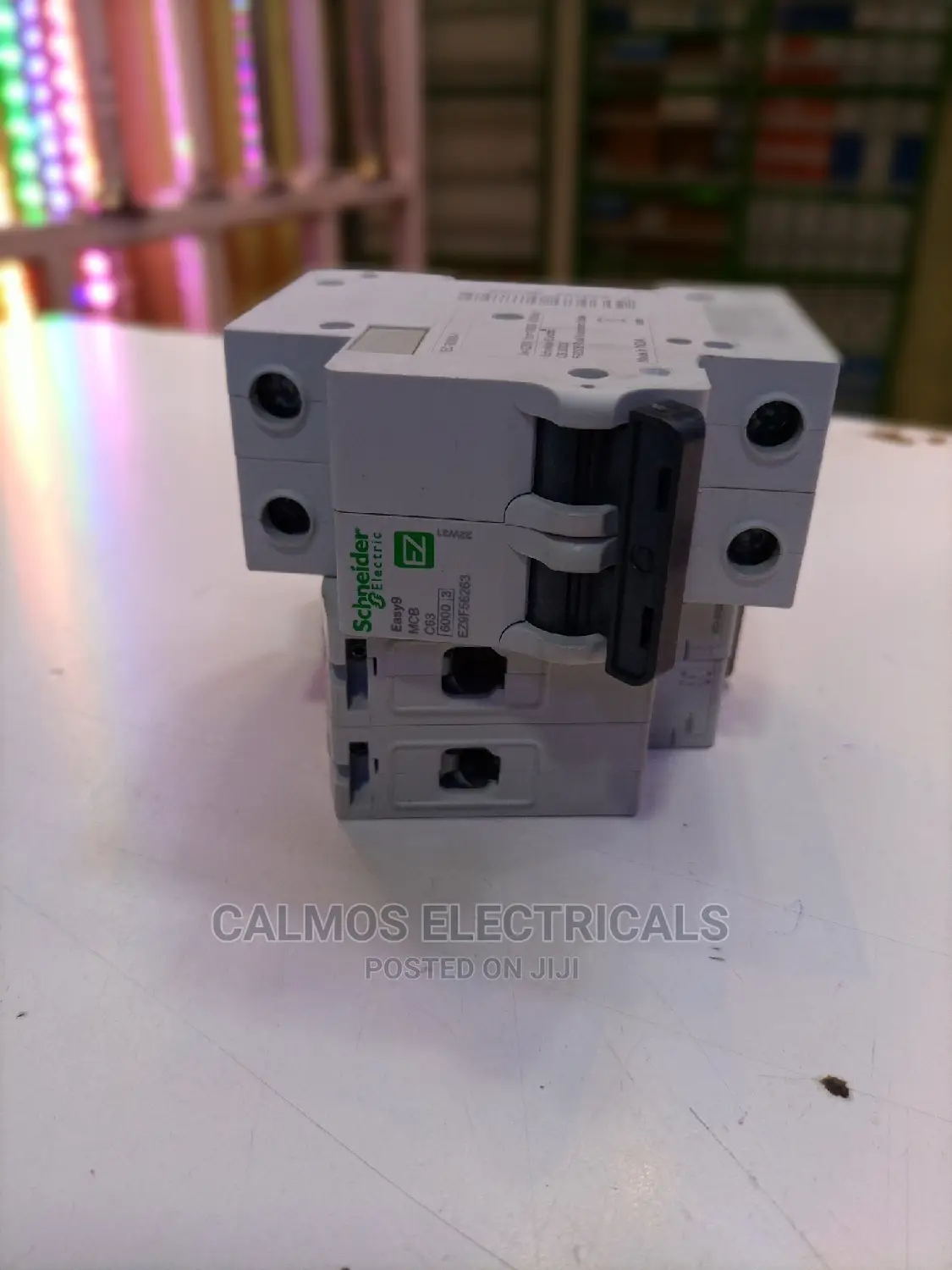 Schneider Double Pole 63A