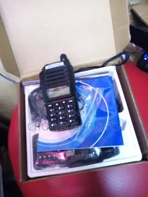 Radio Calls 10km Range Uv82