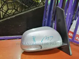 Toyota Ractis 2005/2010 Side Mirror With Indicator, Ex Japan