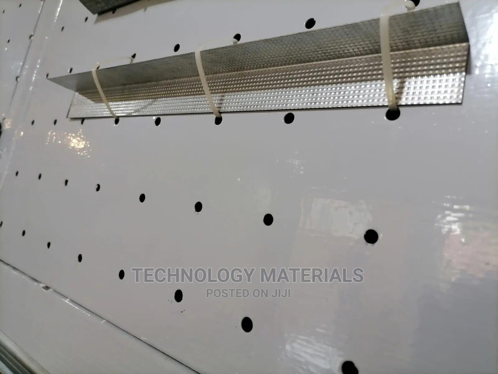 Wall Angle(3M)