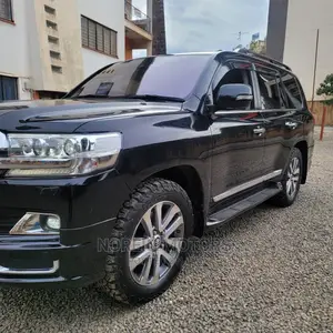 Toyota Land Cruiser 2018 Matt Black