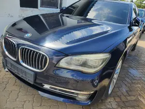 BMW 7 Series 2015 Blue