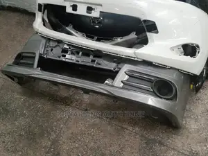 Noah 2016 Front Bumper.