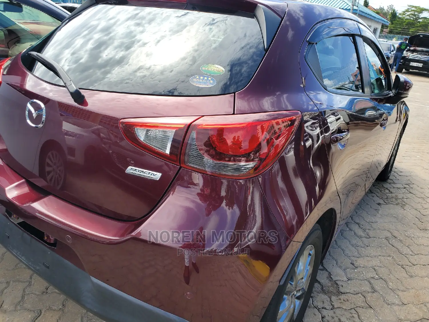 Mazda Demio 2016 Red