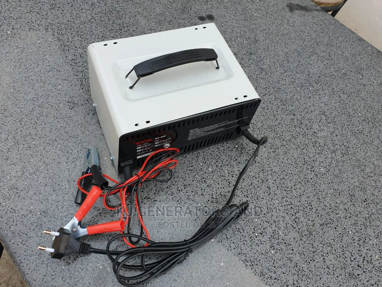 8AMP Electronic Battery Charger