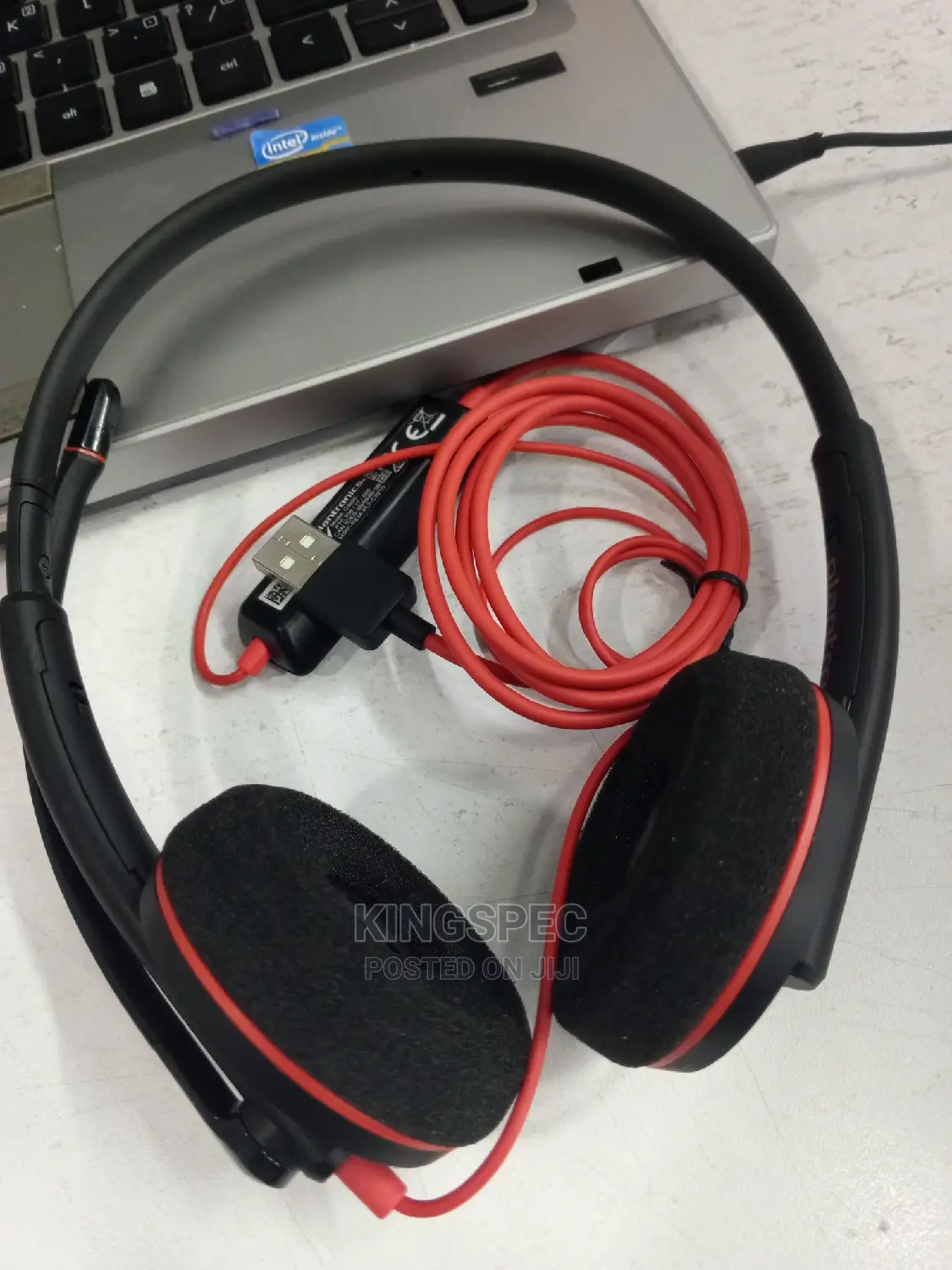 Plantronics Binaural Blackwire C3220 USB Headset