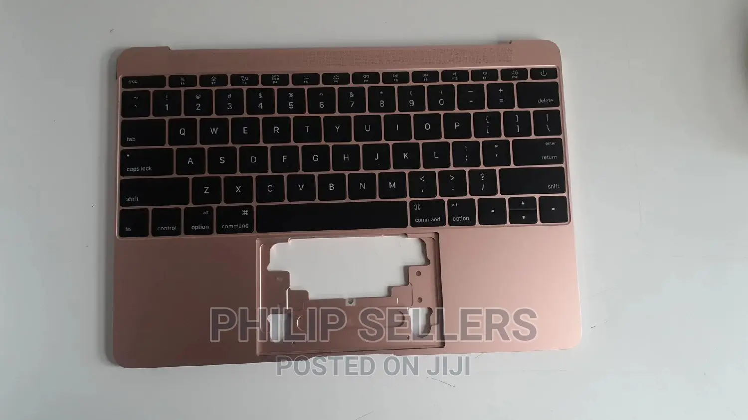 Compatible Model: A1534 
Compatible Year:2015
