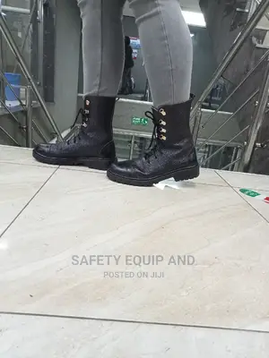 Quality Security Boots
