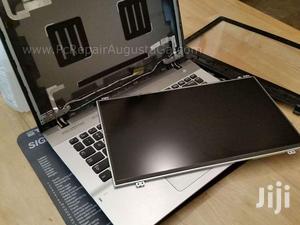 Replace Your Laptop Screen. Quality Work While You Wait