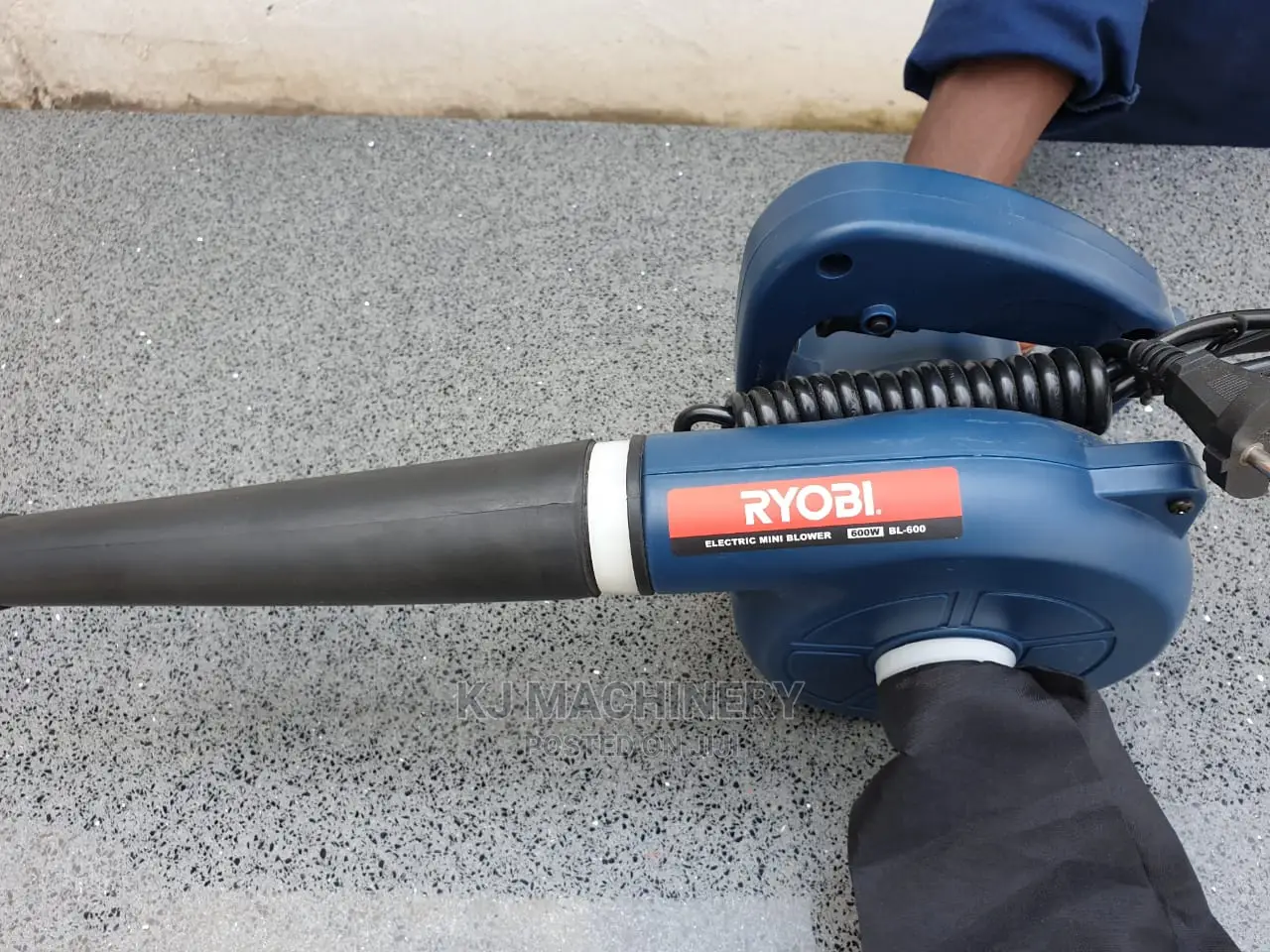 Electric Mini Blower