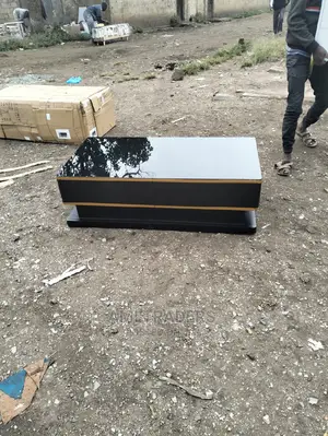 Black Mirrored Coffe Table