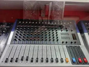 12 Channels Professional Powered Mixer Kv120