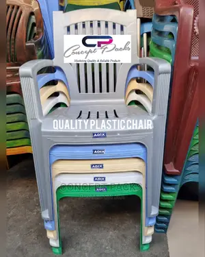 Quality Long Arm Plastic Chair.