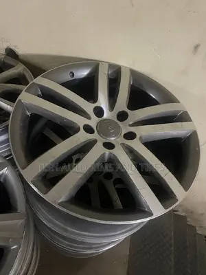 Original Audi Q5 20 Inch Rims Set