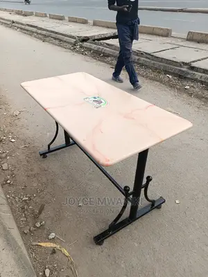 Restaurant Table Size 4ft by 2ft