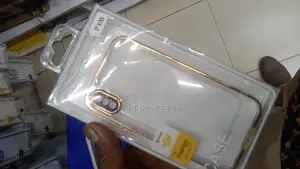 Apple iPhone X/Xs Clear Cover With Gold Frame