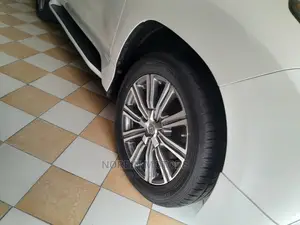 Lexus LX 2016 White