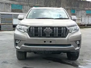 Toyota Land Cruiser Prado 2017 Gold