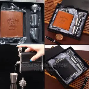 Jack Daniel's Branded Whiskey Flask With Two Tot Glasses