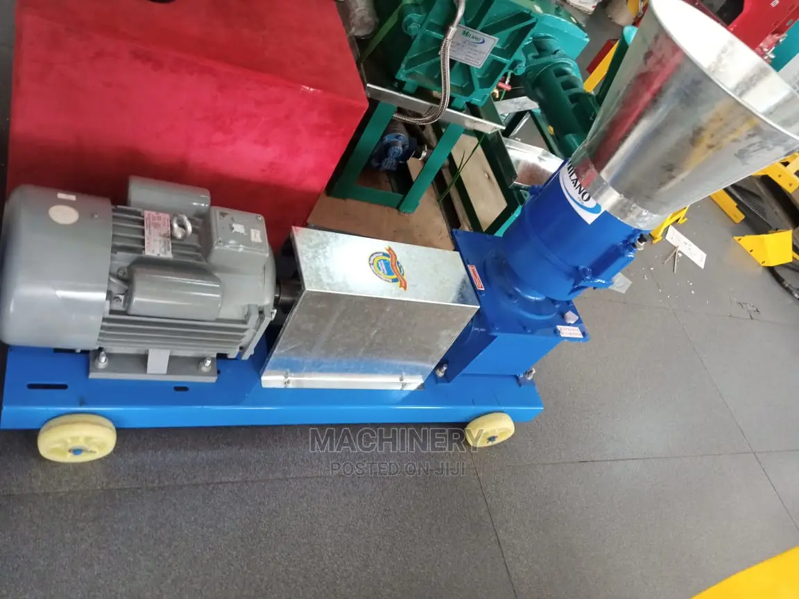 Feed Pellet Making Machine