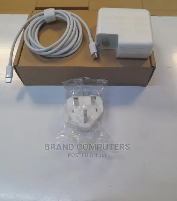 Macbook Apple 61W USB-C AC Power Adapter