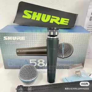 Dynamic Shure Corded Microphone