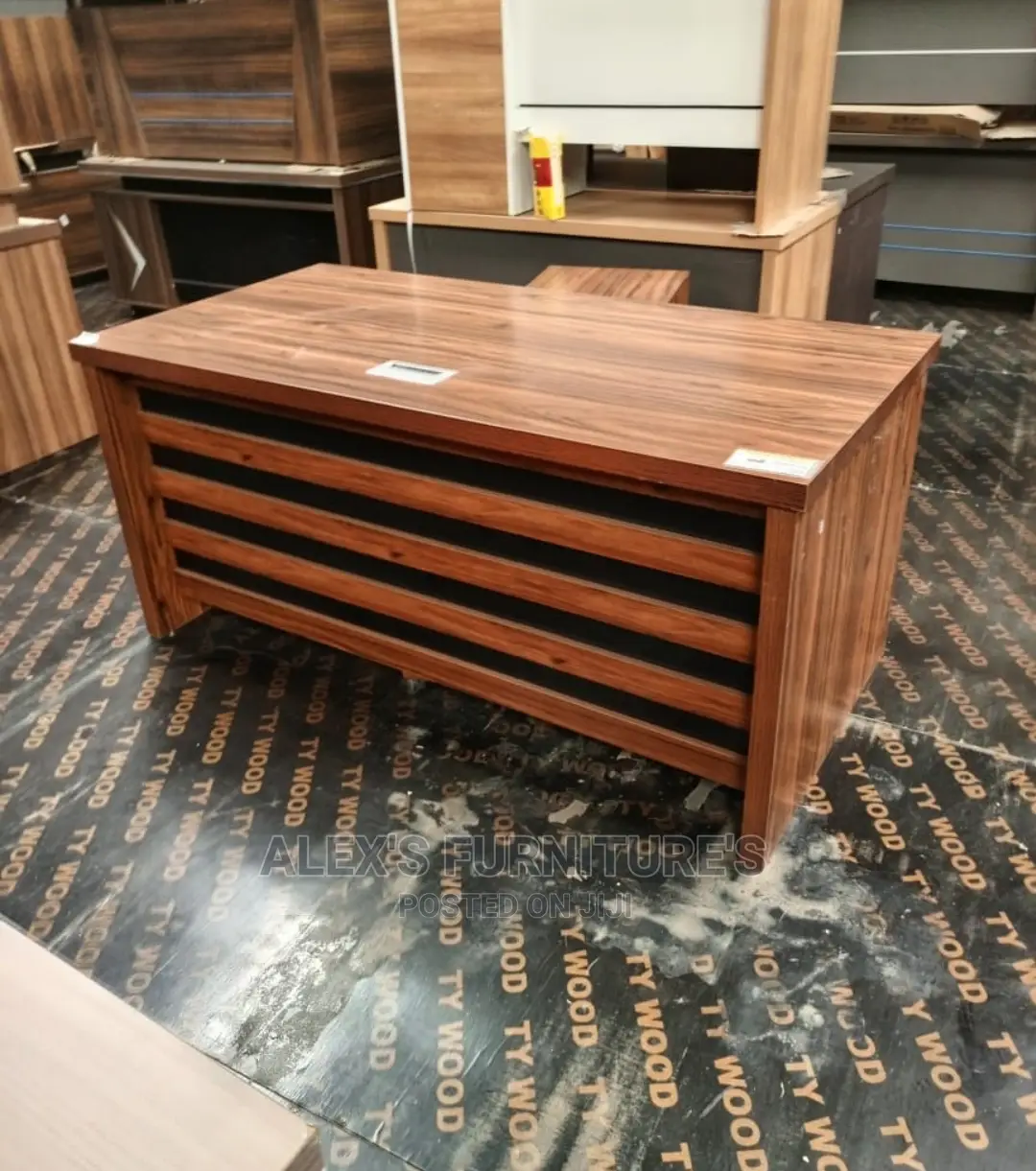 Office Desks