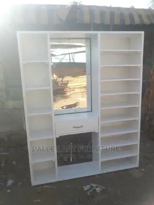 Pallet Wardrobe