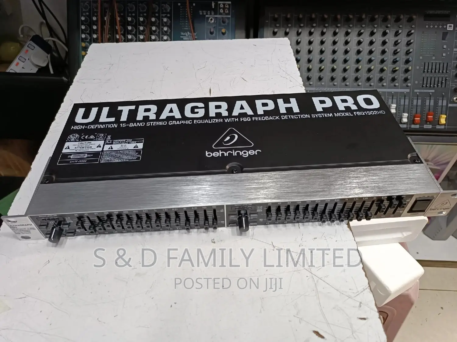 Behringer Equalizer FBQ1502HD