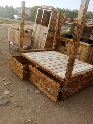 5*6 Pallet Bed With Mosquito Net