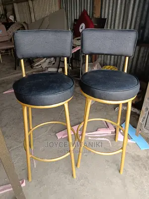 Kitchen Counter High Stools or Bar Stools