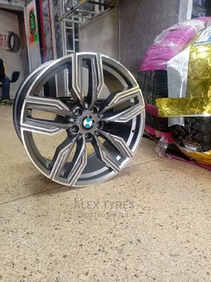 Size 20 Inches BMW Alloy Rims Set