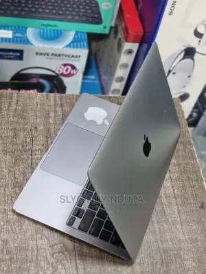 Laptop Apple MacBook Air 8GB Intel Core I7 SSD 256GB