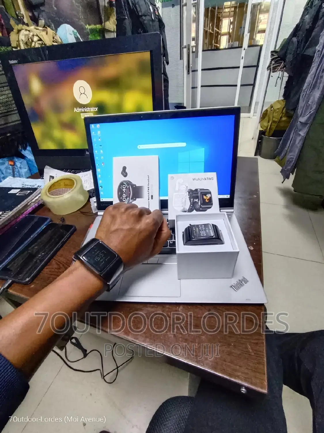 Smart Watch With Bluetooth Headsets