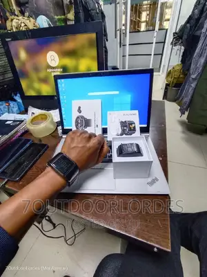 Smart Watch With Bluetooth Headsets