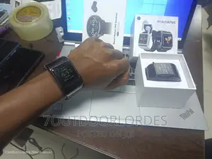 Smart Watch With Bluetooth Headsets